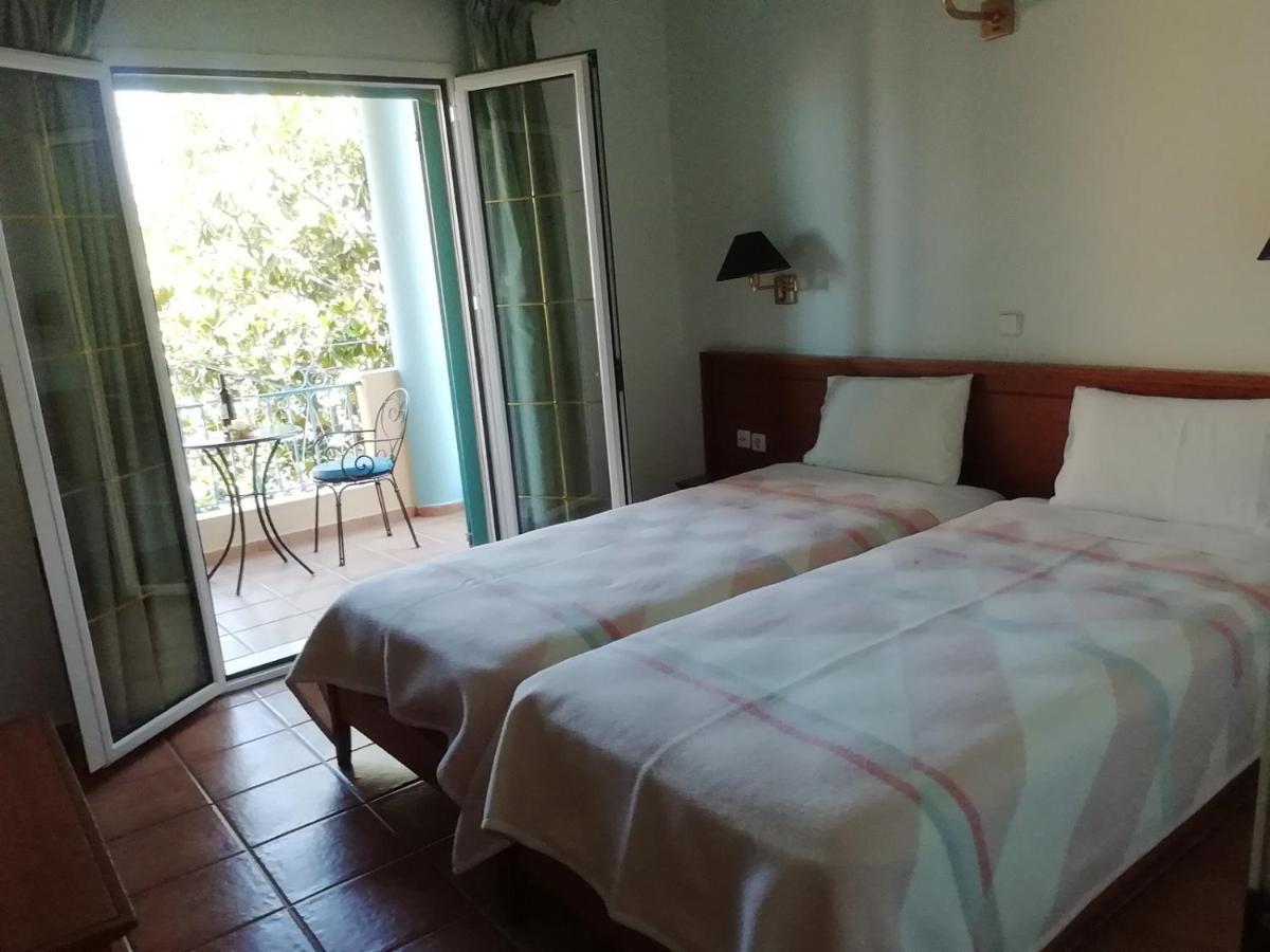 Poseidon Apartments Ájosz Górdiosz Kültér fotó