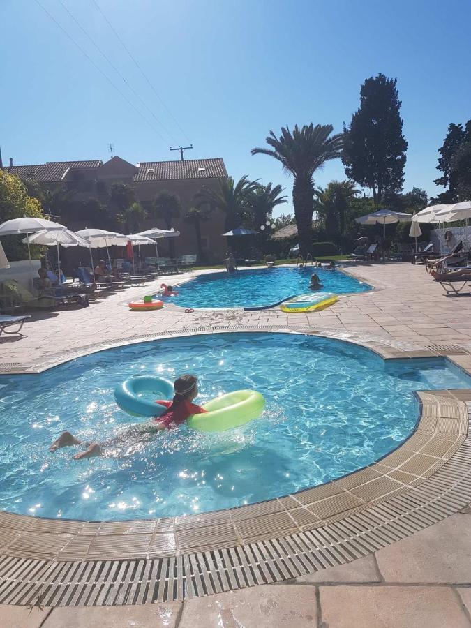 Poseidon Apartments Ájosz Górdiosz Kültér fotó